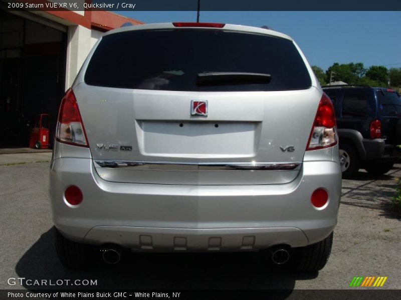 Quicksilver / Gray 2009 Saturn VUE XR V6