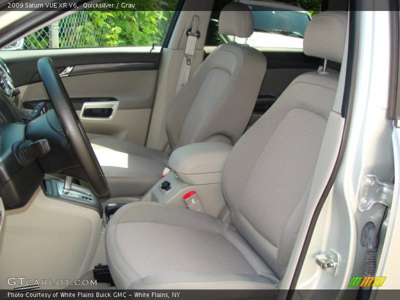 Quicksilver / Gray 2009 Saturn VUE XR V6