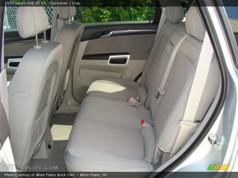 Quicksilver / Gray 2009 Saturn VUE XR V6