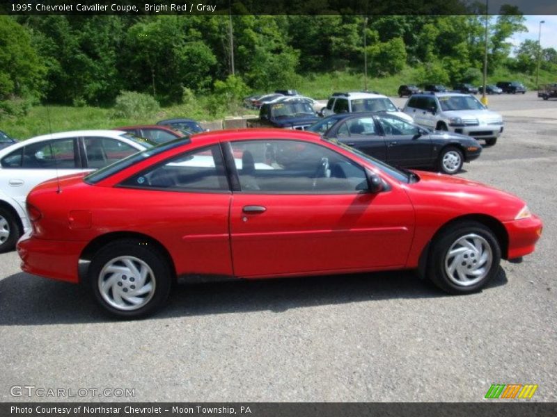 Bright Red / Gray 1995 Chevrolet Cavalier Coupe