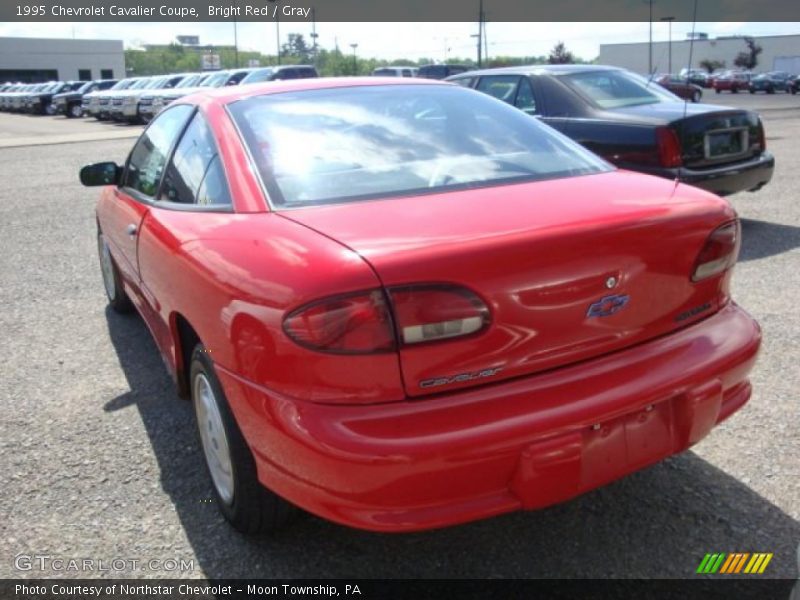 Bright Red / Gray 1995 Chevrolet Cavalier Coupe