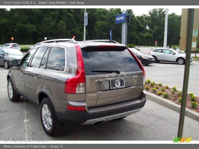 Oyster Gray Metallic / Soft Beige 2010 Volvo XC90 3.2