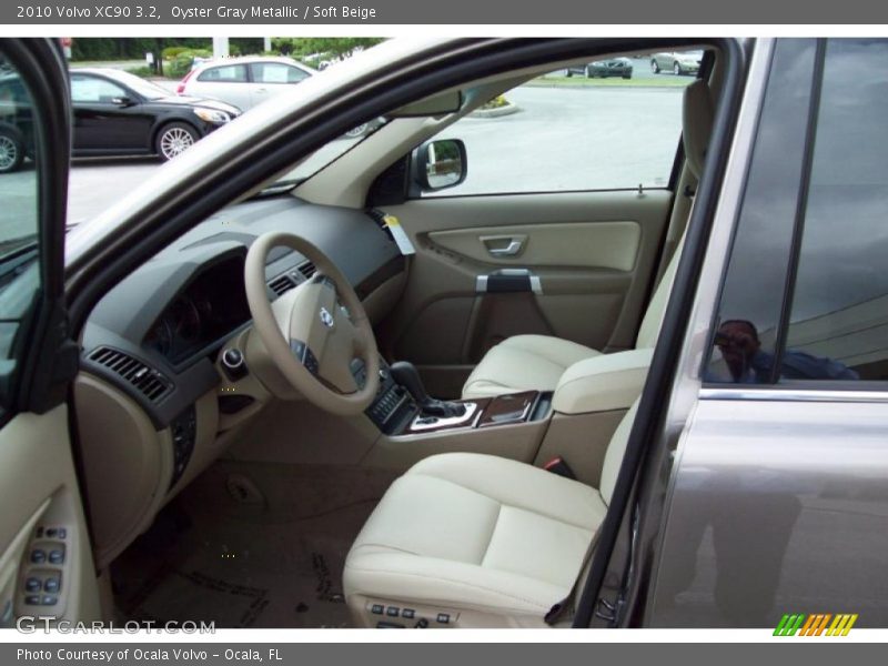 Oyster Gray Metallic / Soft Beige 2010 Volvo XC90 3.2