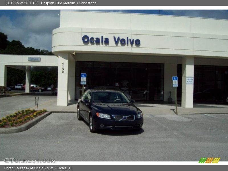 Caspian Blue Metallic / Sandstone 2010 Volvo S80 3.2