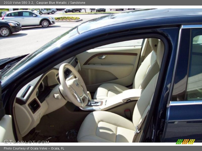 Caspian Blue Metallic / Sandstone 2010 Volvo S80 3.2