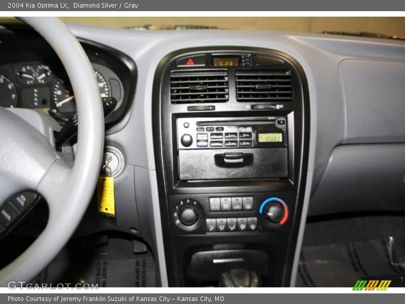 Diamond Silver / Gray 2004 Kia Optima LX