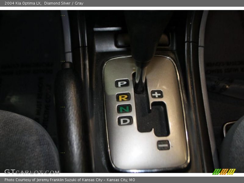 Diamond Silver / Gray 2004 Kia Optima LX