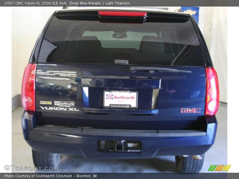 Deep Blue Metallic / Light Titanium 2007 GMC Yukon XL 1500 SLE 4x4