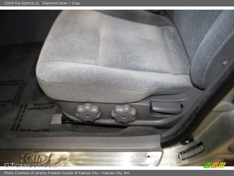 Diamond Silver / Gray 2004 Kia Optima LX