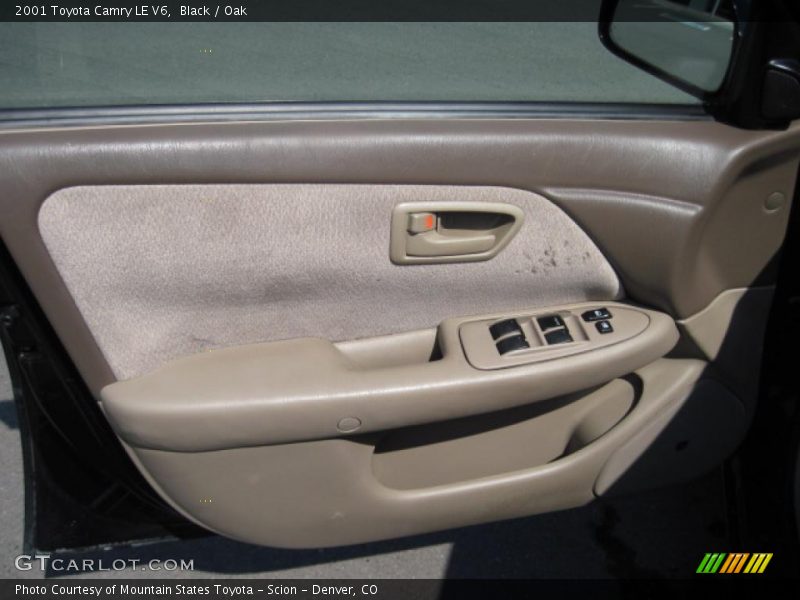 Black / Oak 2001 Toyota Camry LE V6