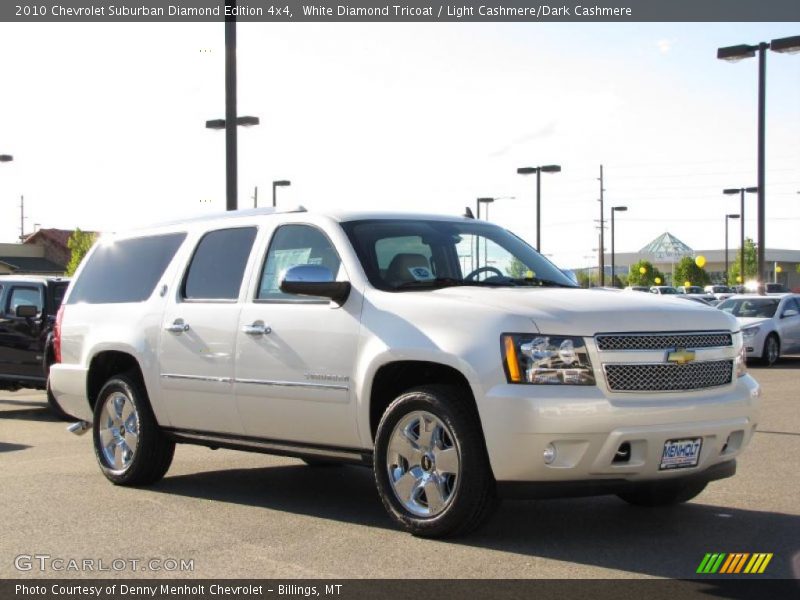 Front 3/4 View of 2010 Suburban Diamond Edition 4x4