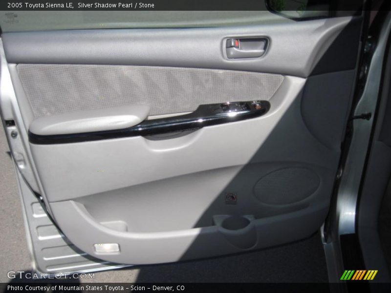 Silver Shadow Pearl / Stone 2005 Toyota Sienna LE