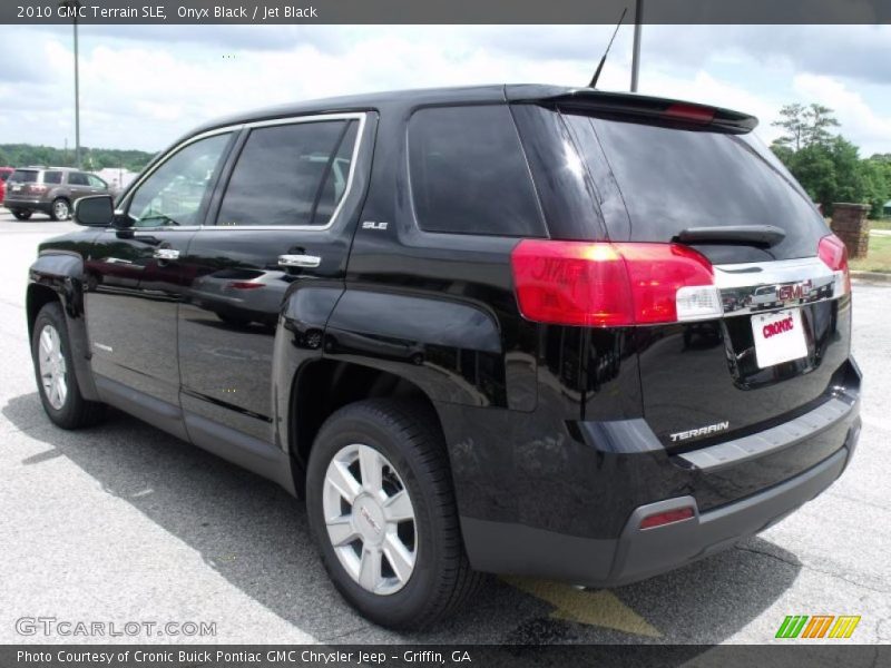 Onyx Black / Jet Black 2010 GMC Terrain SLE