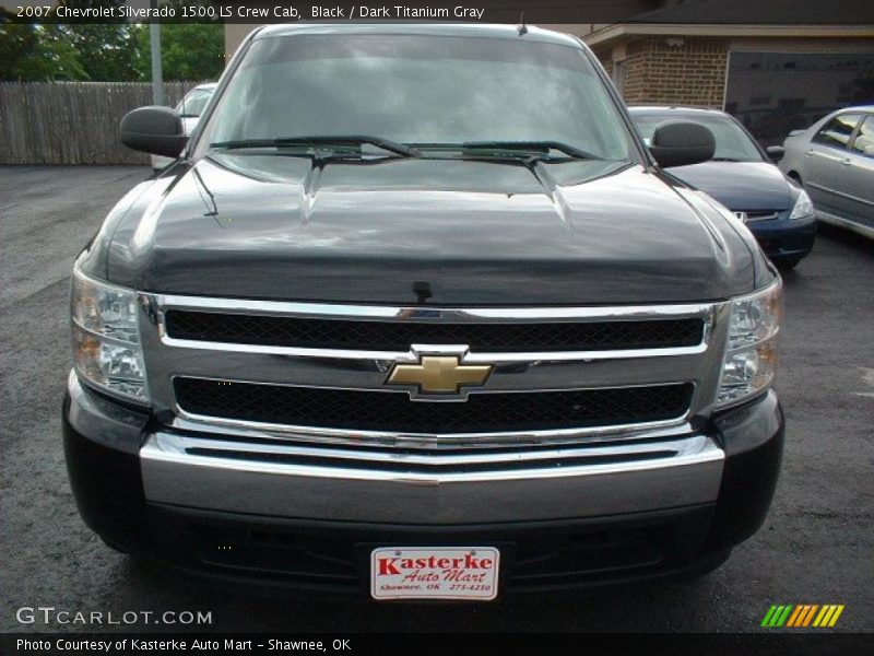 Black / Dark Titanium Gray 2007 Chevrolet Silverado 1500 LS Crew Cab