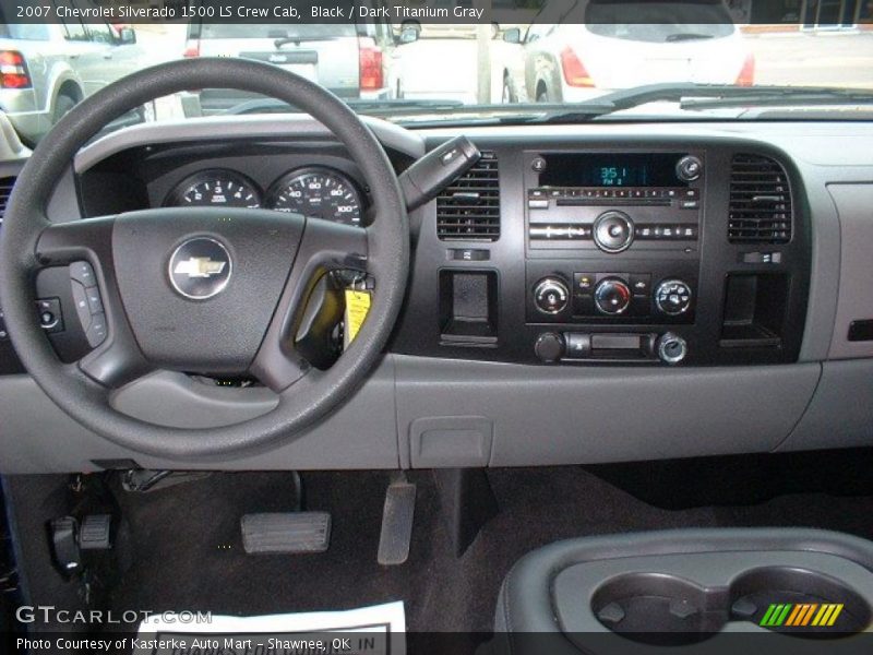 Black / Dark Titanium Gray 2007 Chevrolet Silverado 1500 LS Crew Cab