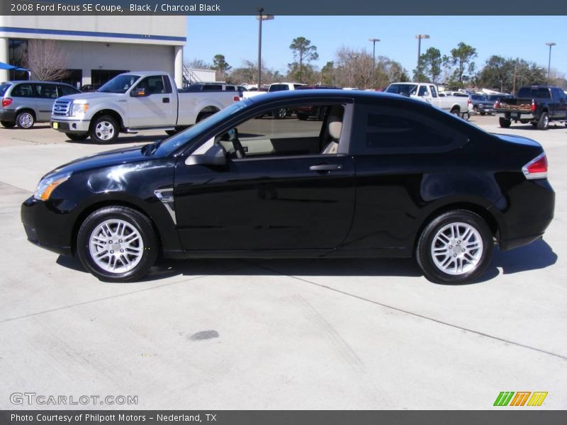 Black / Charcoal Black 2008 Ford Focus SE Coupe