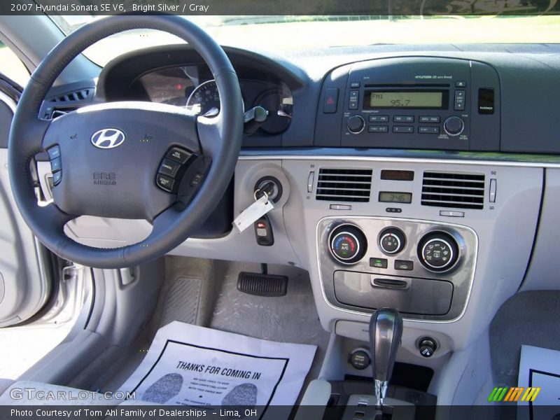 Bright Silver / Gray 2007 Hyundai Sonata SE V6