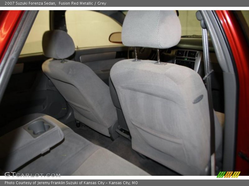 Fusion Red Metallic / Grey 2007 Suzuki Forenza Sedan