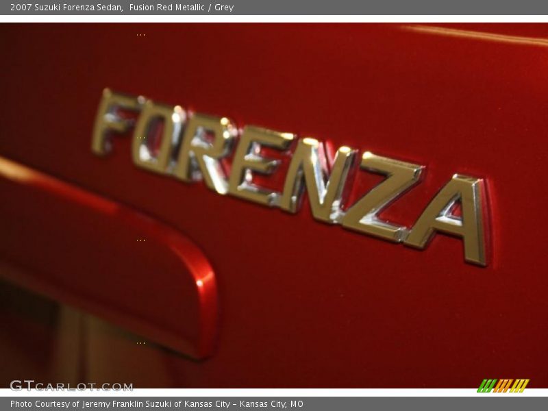 Fusion Red Metallic / Grey 2007 Suzuki Forenza Sedan