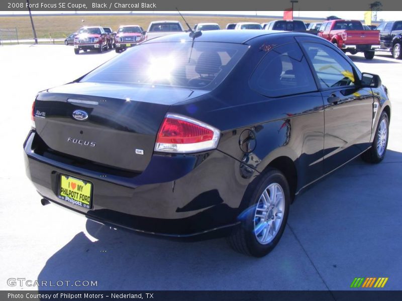 Black / Charcoal Black 2008 Ford Focus SE Coupe