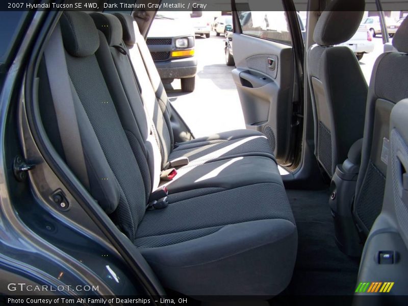 Dark Titanium Gray Metallic / Gray 2007 Hyundai Tucson SE 4WD