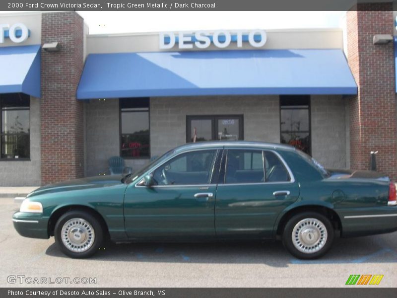 Tropic Green Metallic / Dark Charcoal 2000 Ford Crown Victoria Sedan