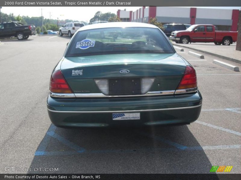 Tropic Green Metallic / Dark Charcoal 2000 Ford Crown Victoria Sedan