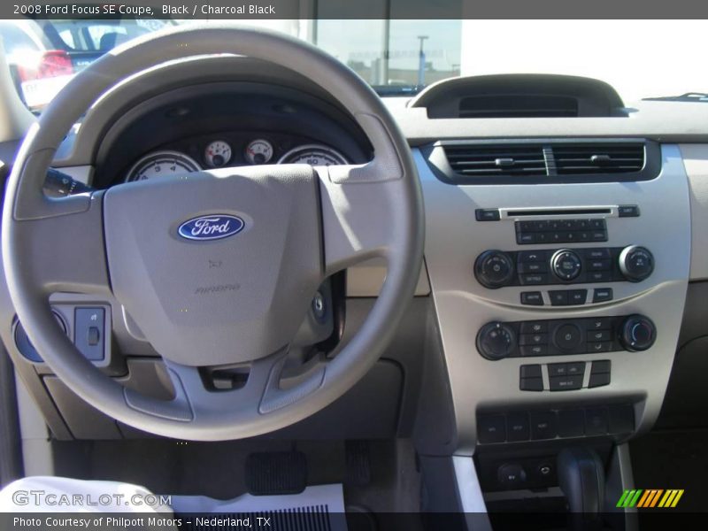 Black / Charcoal Black 2008 Ford Focus SE Coupe