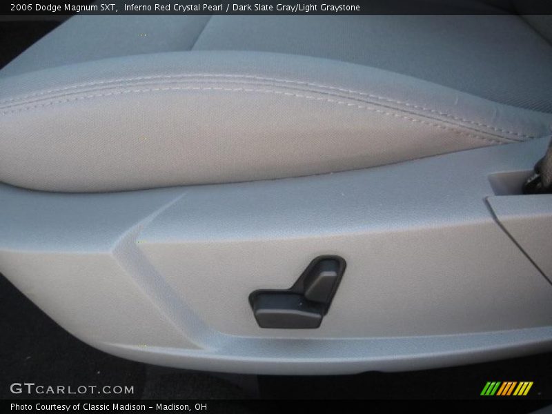 Inferno Red Crystal Pearl / Dark Slate Gray/Light Graystone 2006 Dodge Magnum SXT