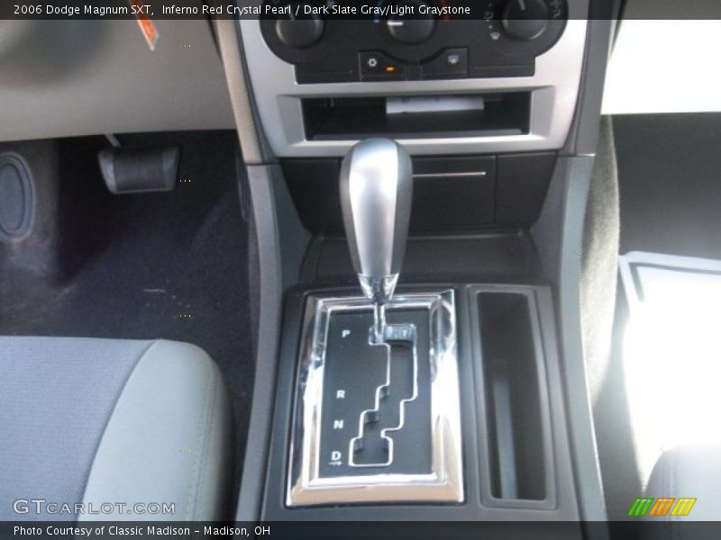 Inferno Red Crystal Pearl / Dark Slate Gray/Light Graystone 2006 Dodge Magnum SXT