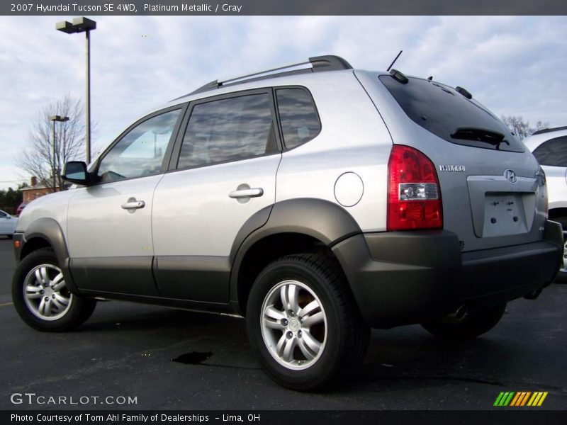 Platinum Metallic / Gray 2007 Hyundai Tucson SE 4WD