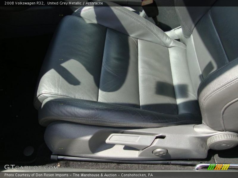 United Grey Metallic / Anthracite 2008 Volkswagen R32