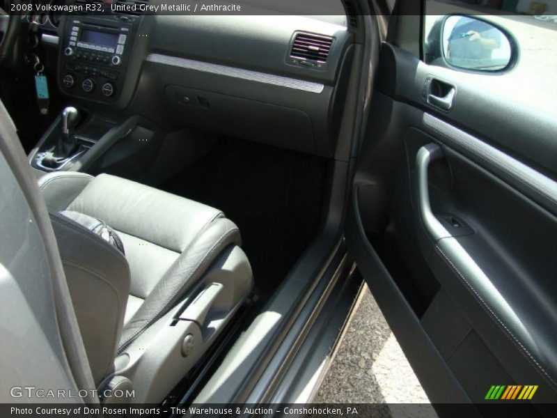 United Grey Metallic / Anthracite 2008 Volkswagen R32