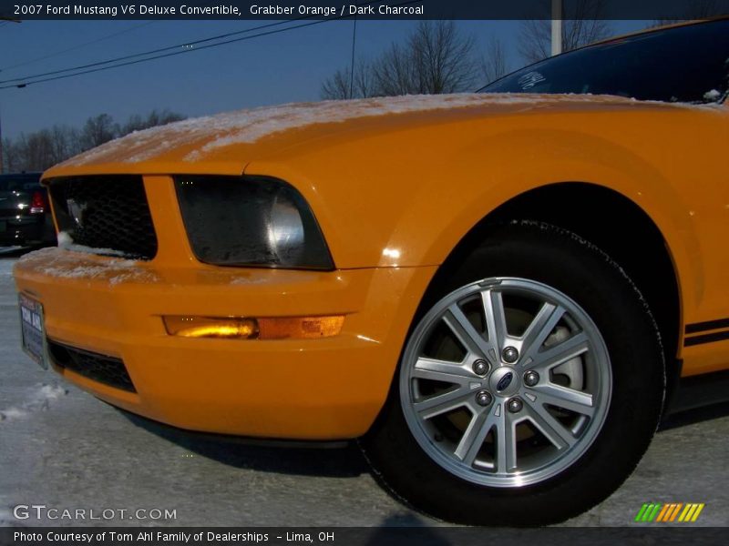 Grabber Orange / Dark Charcoal 2007 Ford Mustang V6 Deluxe Convertible