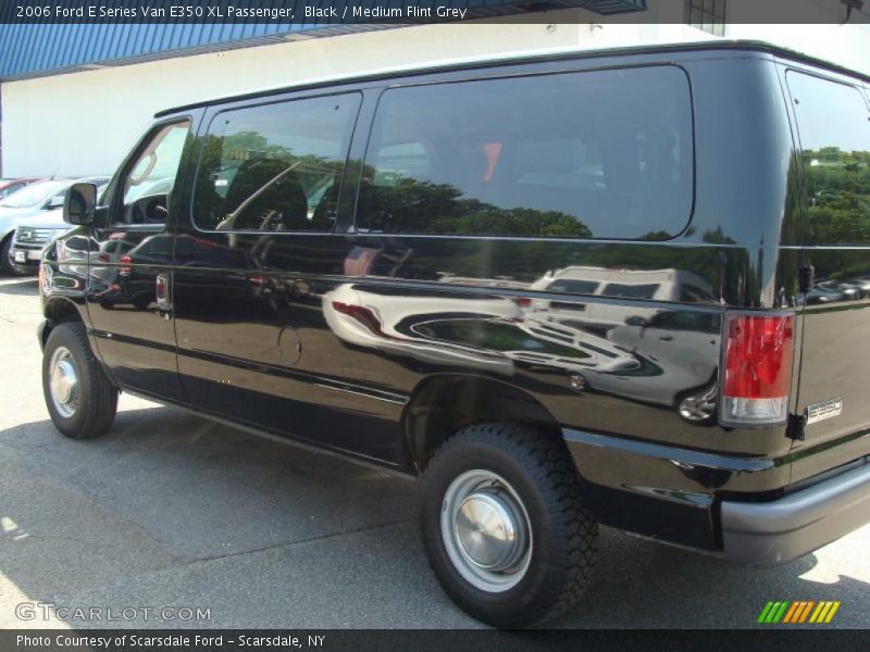 Black / Medium Flint Grey 2006 Ford E Series Van E350 XL Passenger