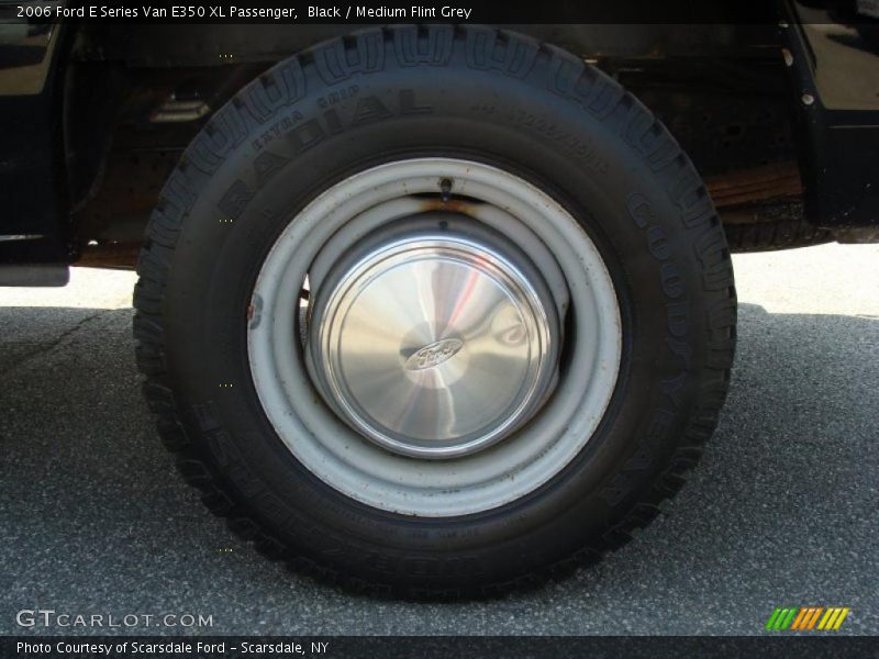 Black / Medium Flint Grey 2006 Ford E Series Van E350 XL Passenger
