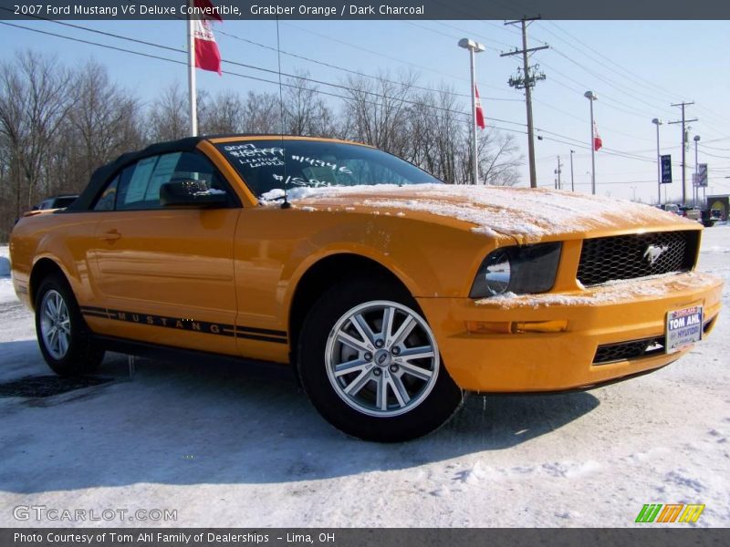 Grabber Orange / Dark Charcoal 2007 Ford Mustang V6 Deluxe Convertible