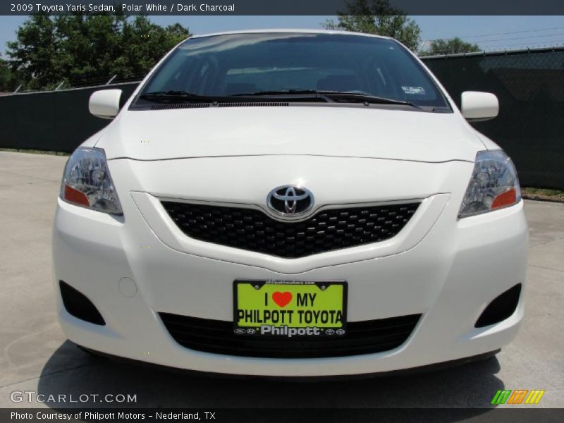 Polar White / Dark Charcoal 2009 Toyota Yaris Sedan