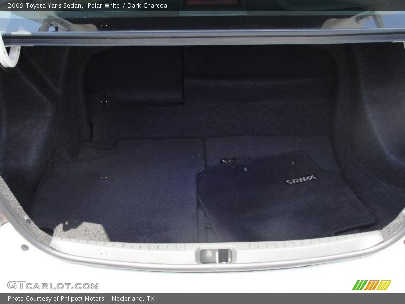 Polar White / Dark Charcoal 2009 Toyota Yaris Sedan