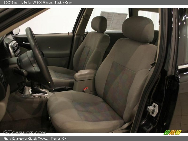 Black / Gray 2003 Saturn L Series LW200 Wagon