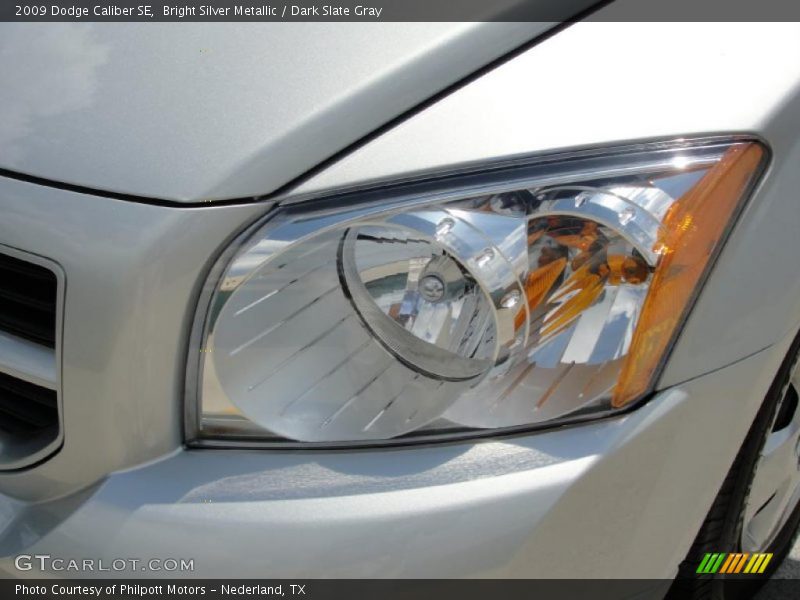 Bright Silver Metallic / Dark Slate Gray 2009 Dodge Caliber SE