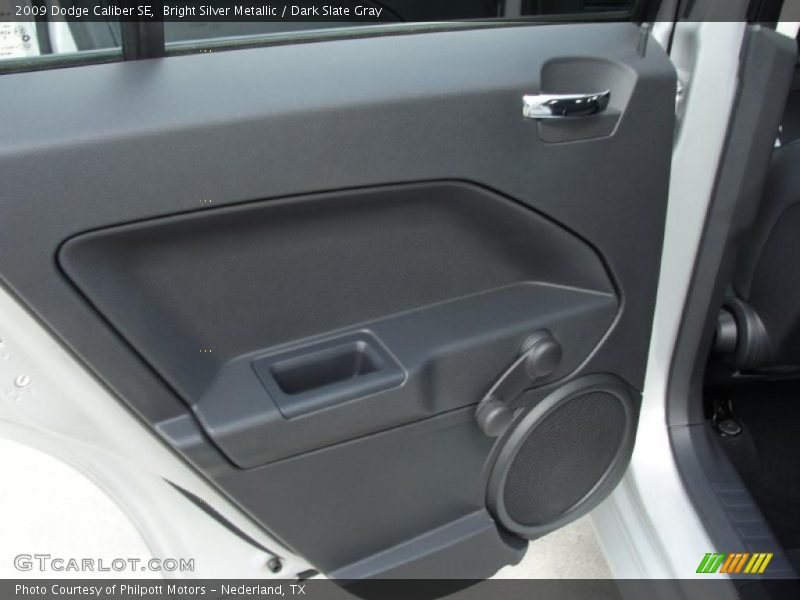 Bright Silver Metallic / Dark Slate Gray 2009 Dodge Caliber SE
