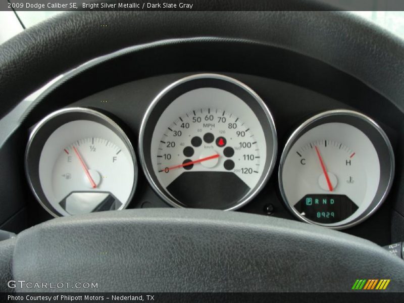 Bright Silver Metallic / Dark Slate Gray 2009 Dodge Caliber SE