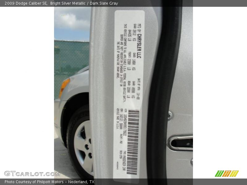Bright Silver Metallic / Dark Slate Gray 2009 Dodge Caliber SE