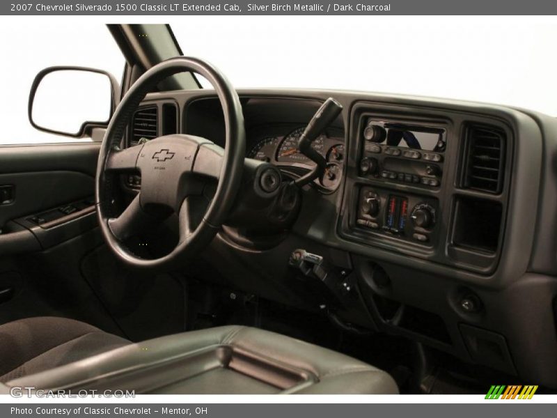 Silver Birch Metallic / Dark Charcoal 2007 Chevrolet Silverado 1500 Classic LT Extended Cab