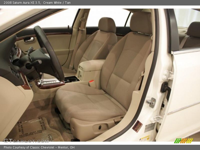 Cream White / Tan 2008 Saturn Aura XE 3.5
