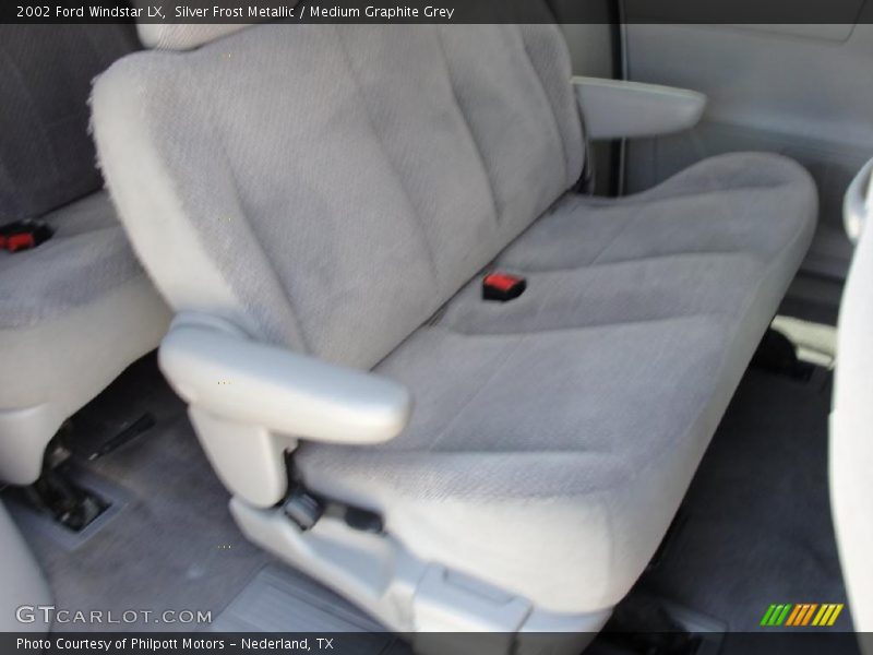 Silver Frost Metallic / Medium Graphite Grey 2002 Ford Windstar LX
