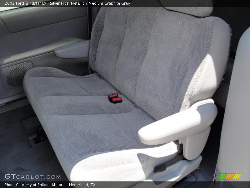 Silver Frost Metallic / Medium Graphite Grey 2002 Ford Windstar LX