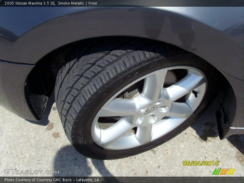 Smoke Metallic / Frost 2005 Nissan Maxima 3.5 SE