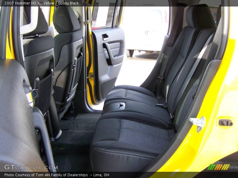 Yellow / Ebony Black 2007 Hummer H3 X